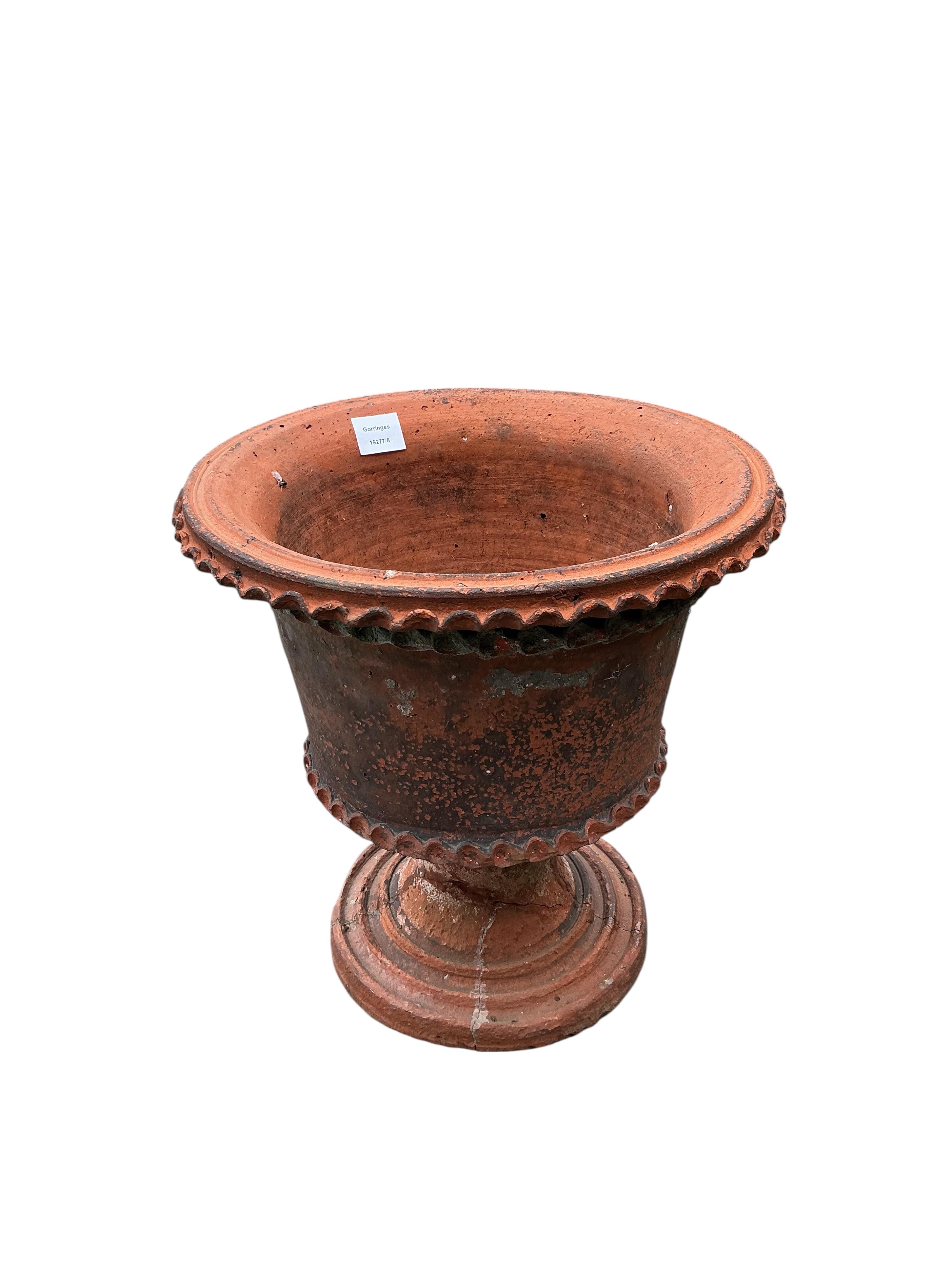 A terracotta urn, diameter 40cm, height 43cm